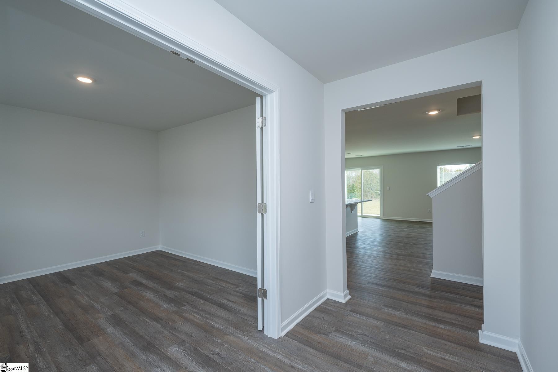 115 Roocroft Court Fountain Inn, SC 29644 - Photo 3 of 24