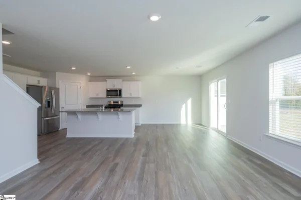 $2,450 | 115 Roocroft Court, Fountain Inn, SC 29644