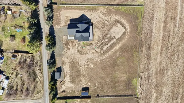 $795,000 | 402 North Vine Street, Latah, WA 99018