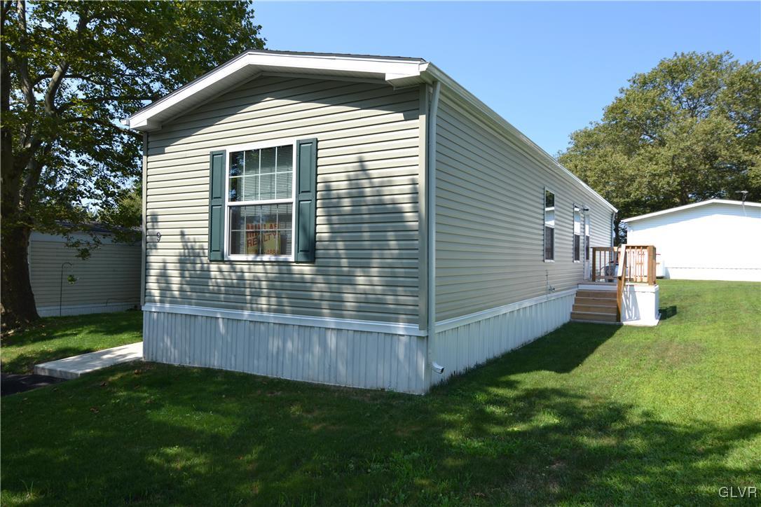 9 Springridge Road Bath, PA 18014 - Photo 3 of 10