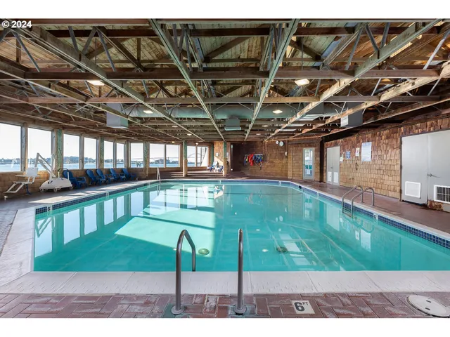 $275,000 | 1000 Southeast Bay Blvd. Boulevard, Unit 202/302, Newport, OR 97365