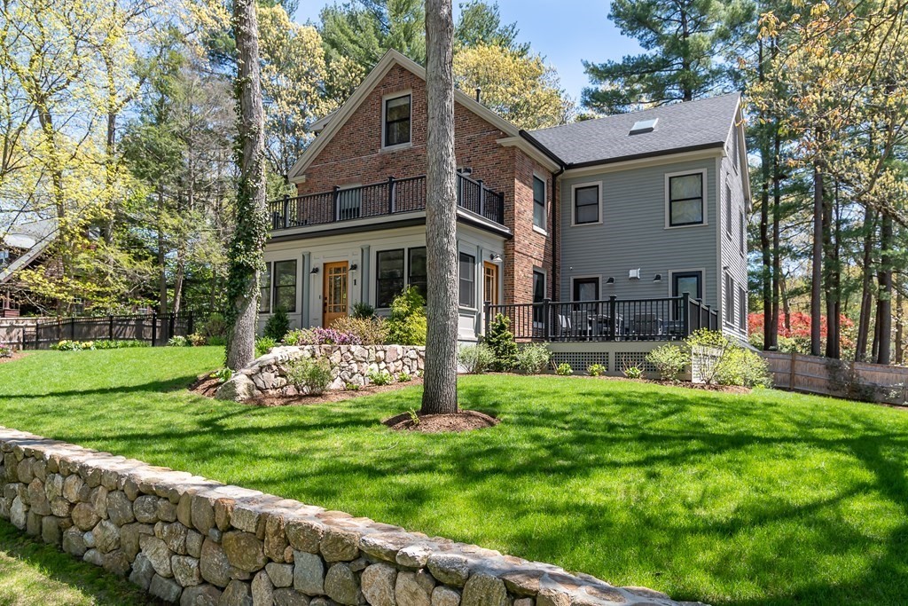 1 Crown Ridge Road, Wellesley, MA 02482 Compass