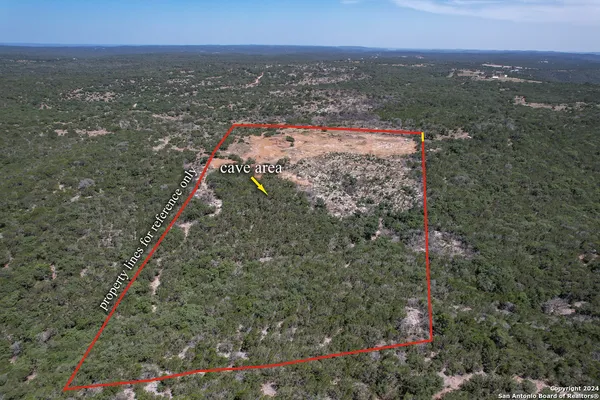 $229,500 | 351 North Ringtail Road, Leakey, TX 78873
