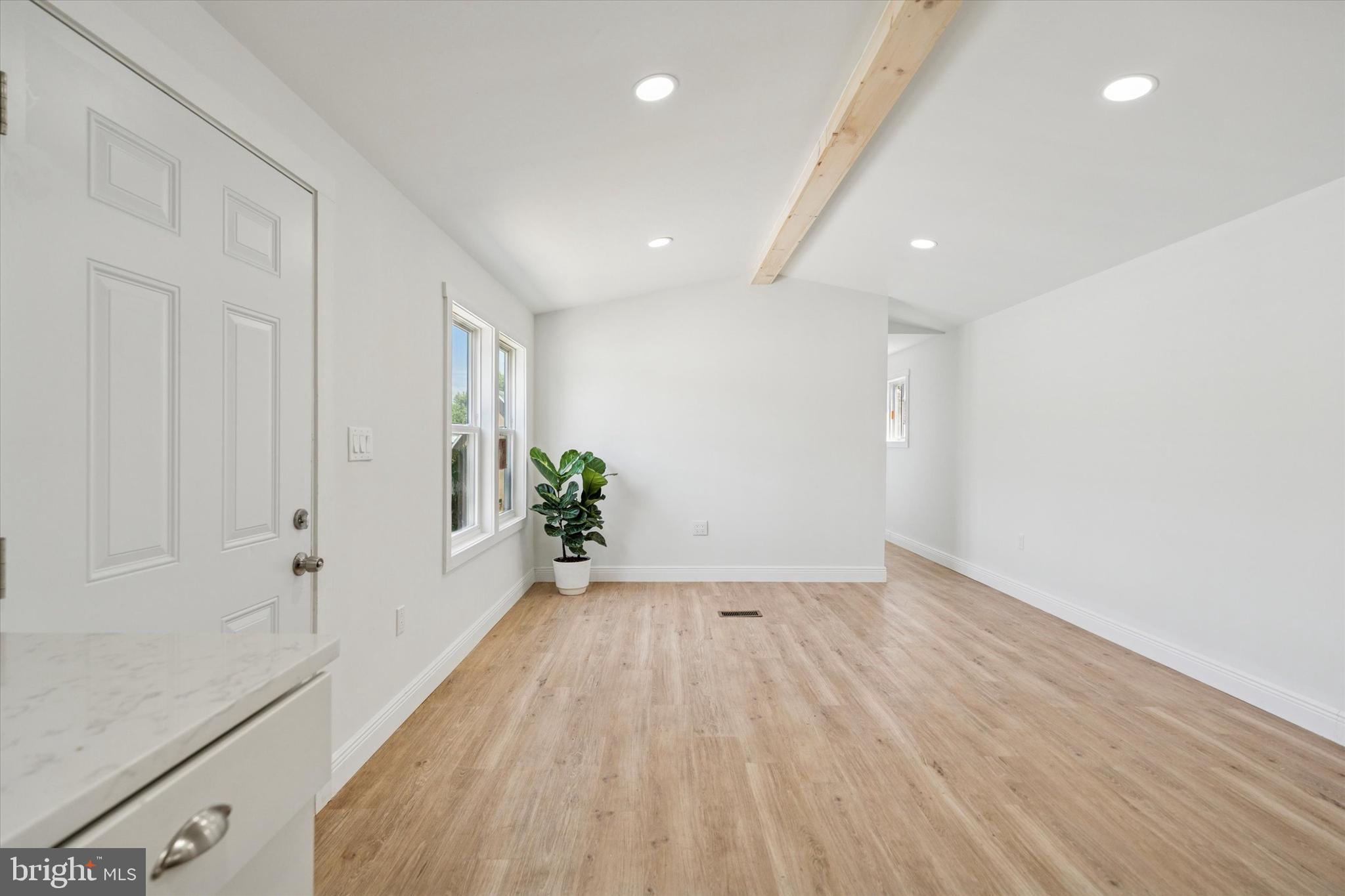 857 Buttonwood Avenue Spring City, PA 19475 - Photo 6 of 15