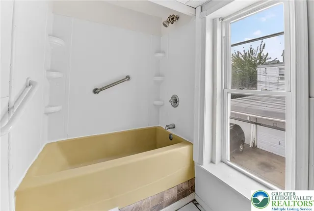 $124,900 | 1141 Emmett Street, Allentown, PA 18102