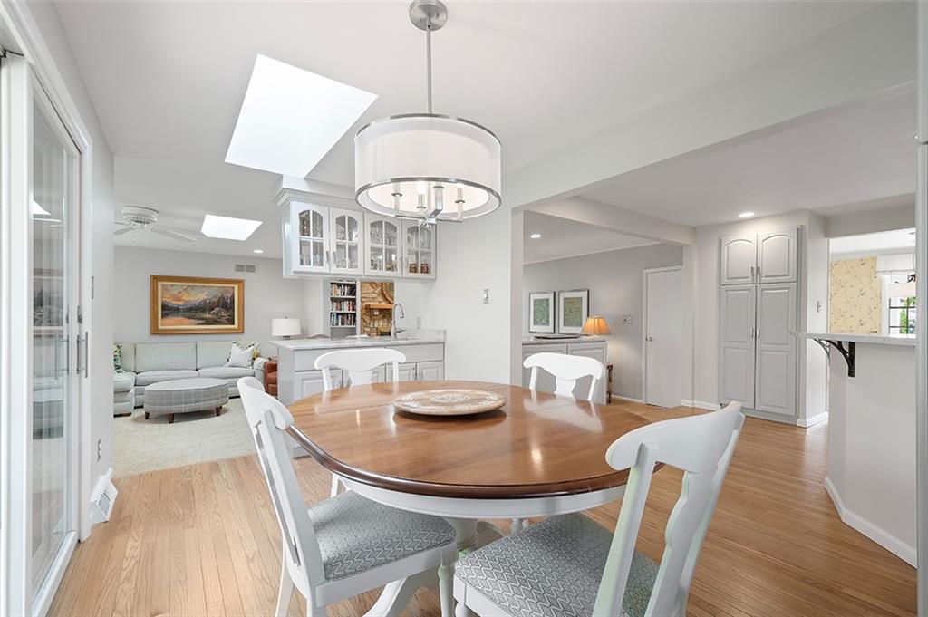 1307 Old Meadow Road Pittsburgh, PA 15241 - Photo 14 of 25 Gallery Image 14
