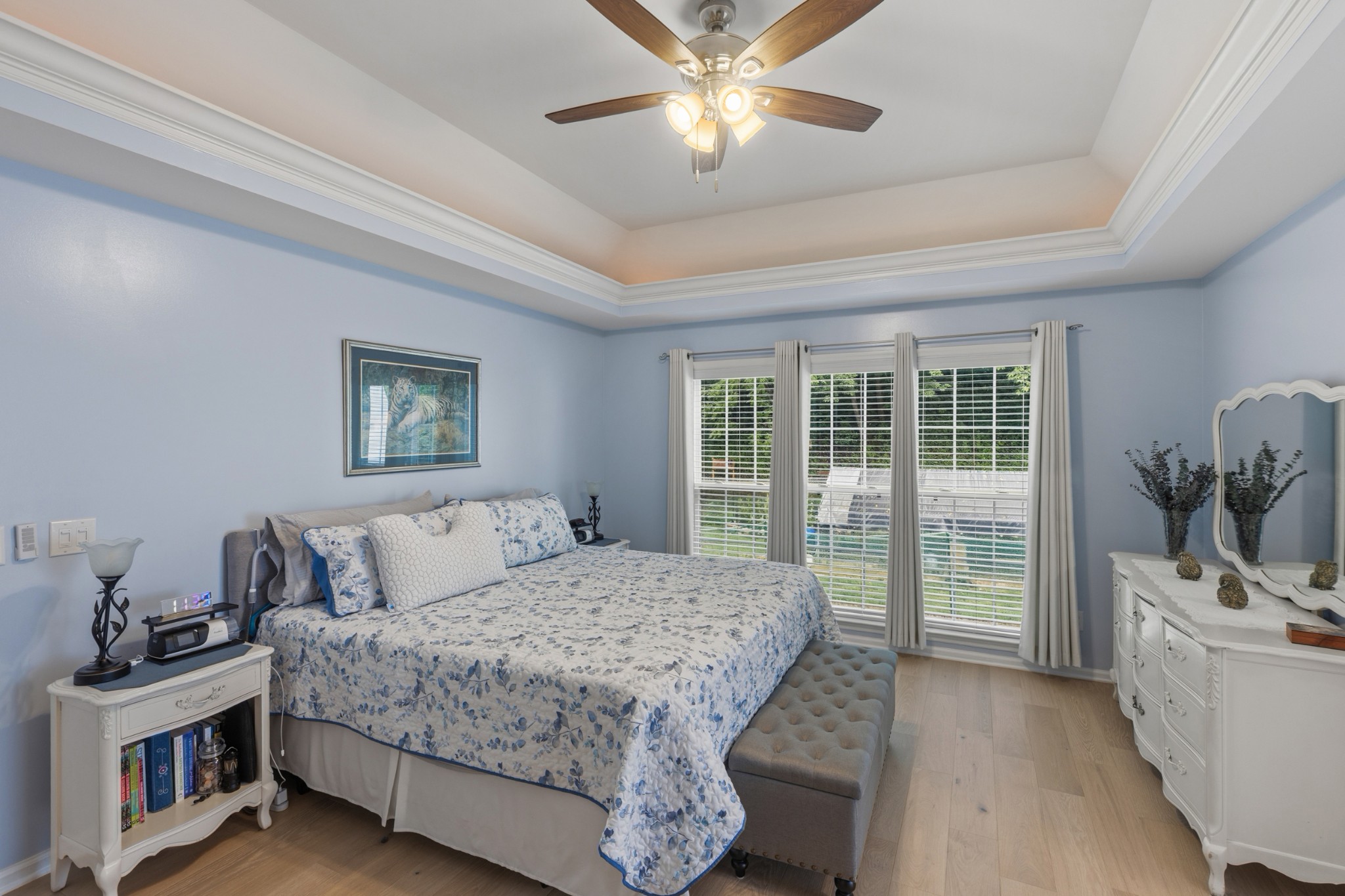 454 Campbell Hollow Road Bethpage, TN 37022 - Photo 28 of 57 a bedroom with a large bed and a window