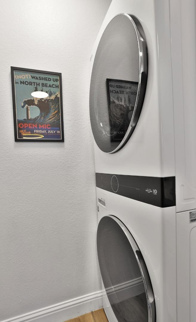 4966 Bridgepointe Place Union City, CA 94587 - Photo 13 of 19 a utility room with dryer and washer