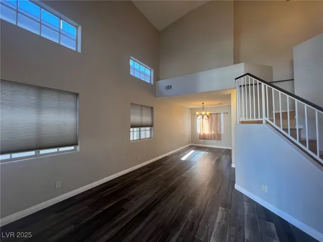 $2,100 | 9421 Citrus Vine Court, Las Vegas, NV 89129