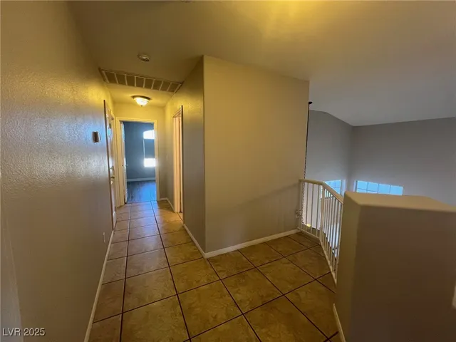 $2,100 | 9421 Citrus Vine Court, Las Vegas, NV 89129