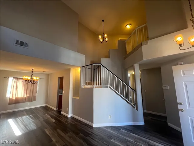 $2,100 | 9421 Citrus Vine Court, Las Vegas, NV 89129