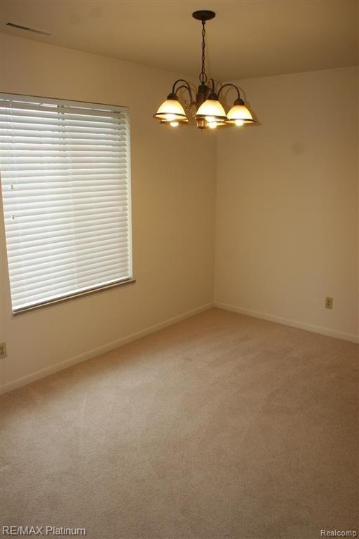409 West Highland Road, Unit 18 Howell, MI 48843 - Photo 19 of 35 Nice eating view 1