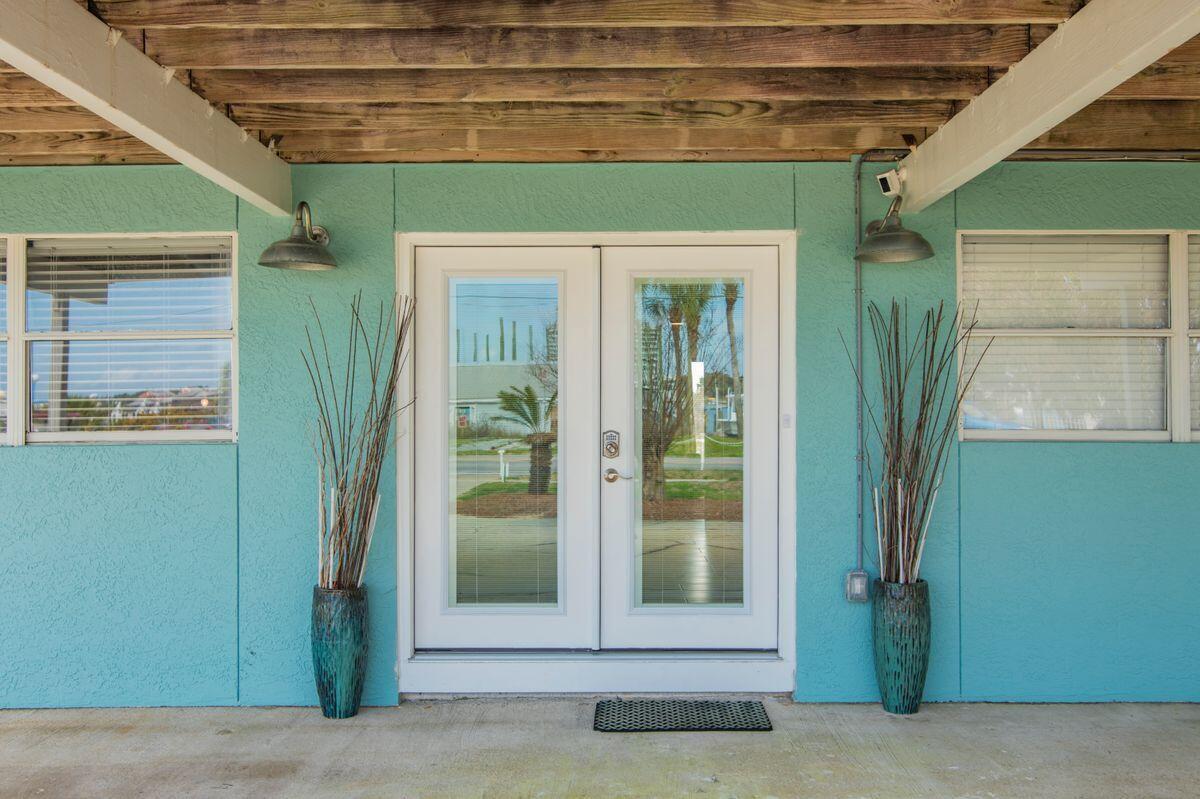 320 Gulf Shore Drive Destin, FL 32541 - Photo 31 of 46 a view of a entrance door of the house