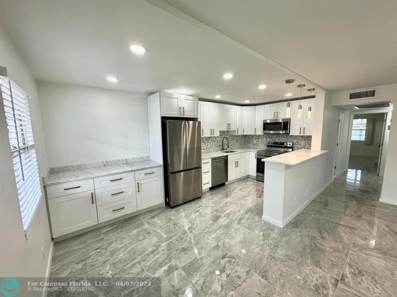 1018 Cornwall East Unit 1018  