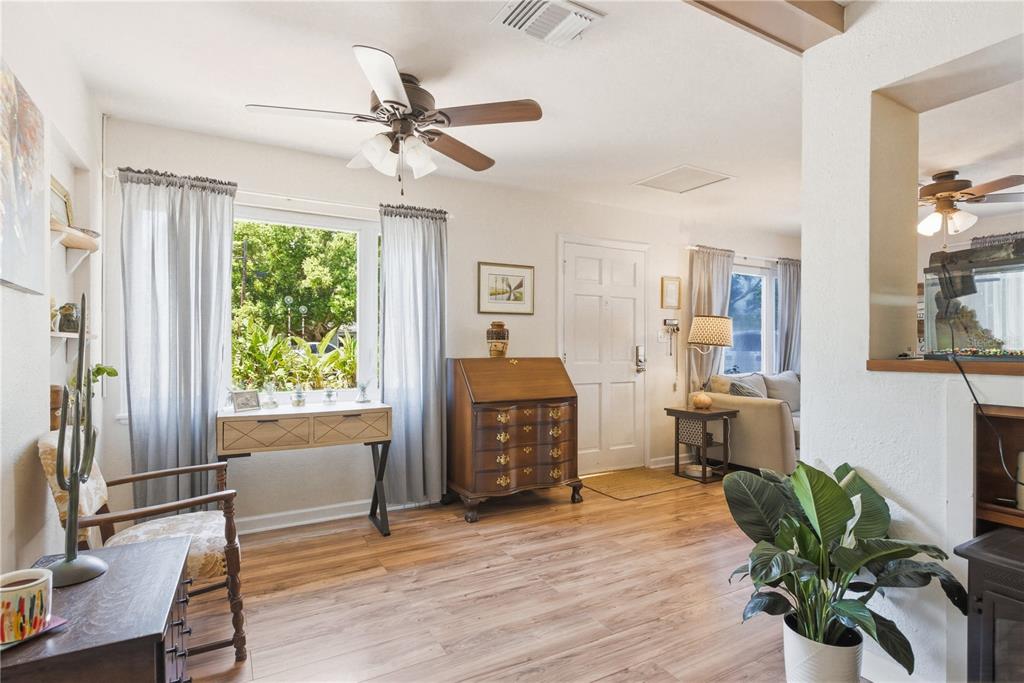 701 South Crest Avenue Clearwater, FL 33756 - Photo 10 of 54 Gallery Image 10