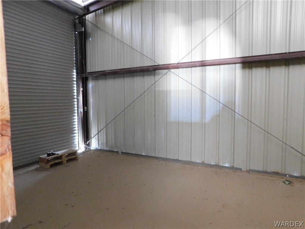 15071 South Aripine Road Yucca, AZ 86438 - Photo 11 of 38 Gallery Image 11