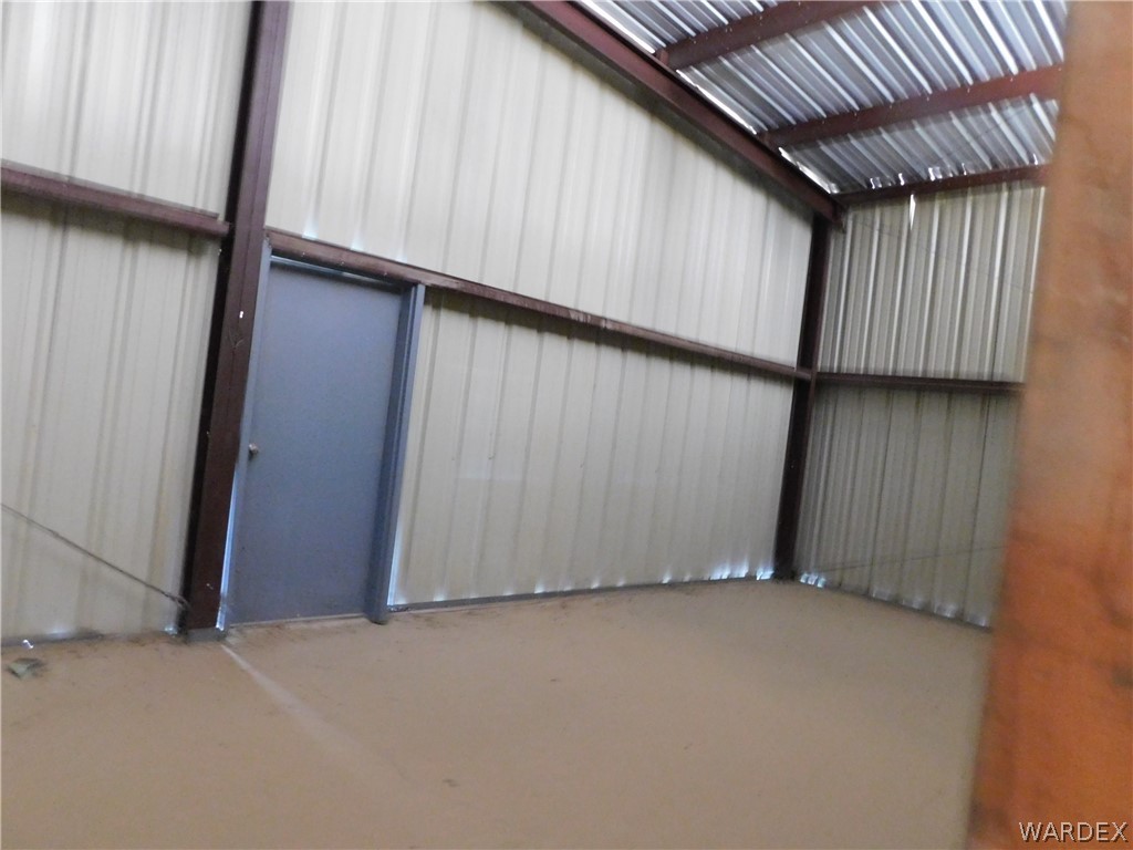 15071 South Aripine Road Yucca, AZ 86438 - Photo 12 of 38 Gallery Image 12