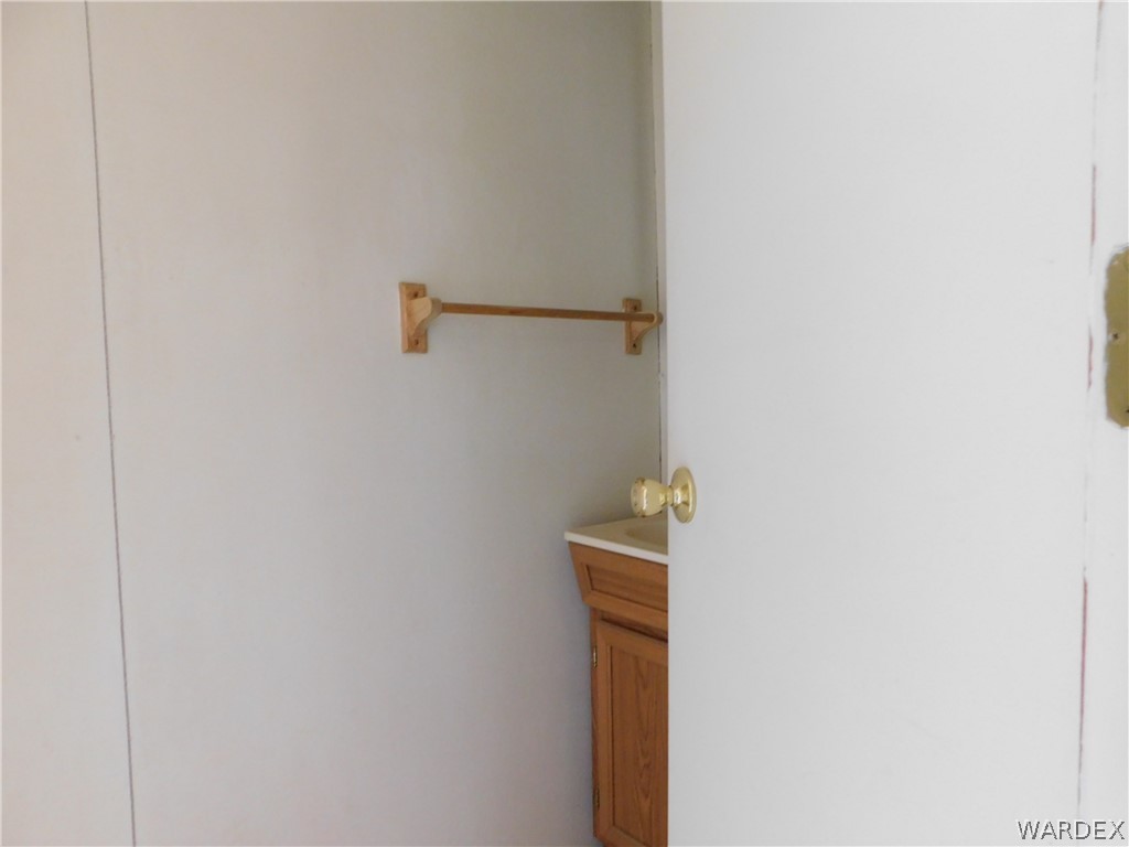 15071 South Aripine Road Yucca, AZ 86438 - Photo 17 of 38 Gallery Image 17