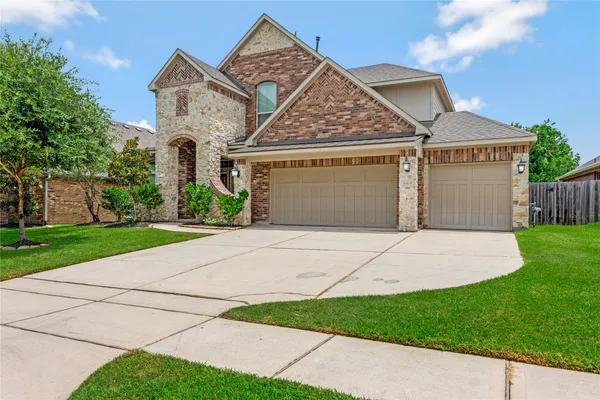 $500,000 | 23018 Southern Brk Trail, Spring, TX 77389