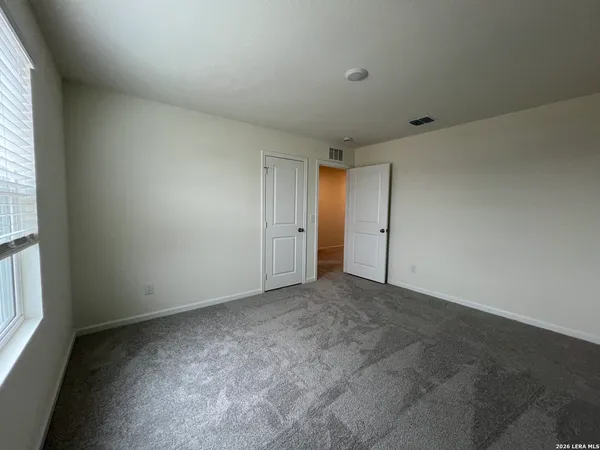 $2,100 | 12817 Prairie Valley, Schertz, TX 78154