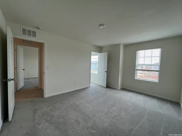 $2,100 | 12817 Prairie Valley, Schertz, TX 78154