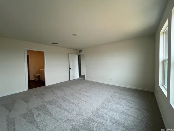 $2,100 | 12817 Prairie Valley, Schertz, TX 78154