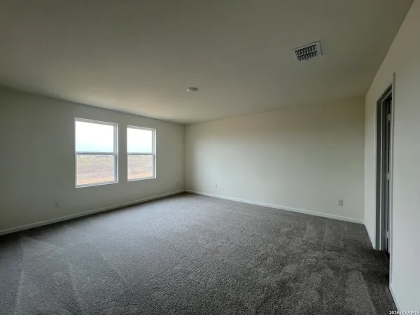 $2,100 | 12817 Prairie Valley, Schertz, TX 78154