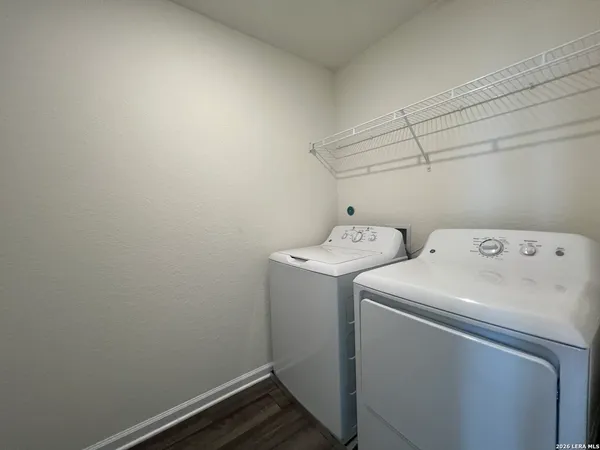 $2,100 | 12817 Prairie Valley, Schertz, TX 78154