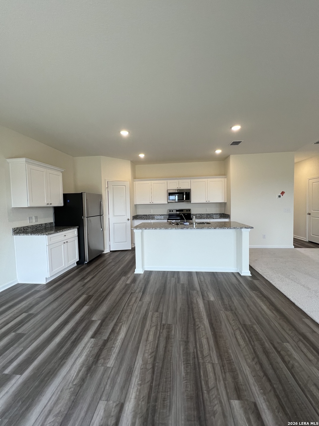 12817 Prairie Valley Schertz, TX 78154 - Photo 9 of 28