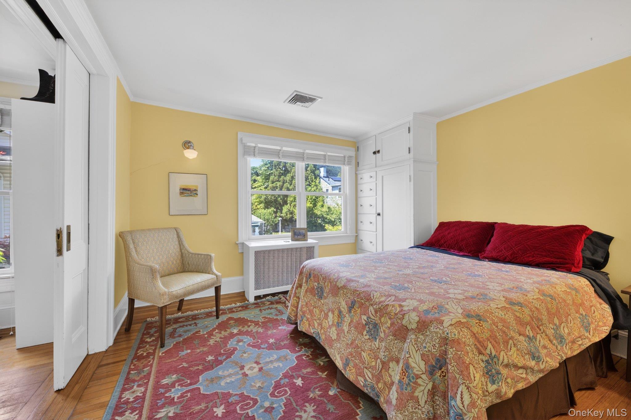 16 Chestnut Street Cold Spring, NY 10516 - Photo 33 of 50 Another large bedroom