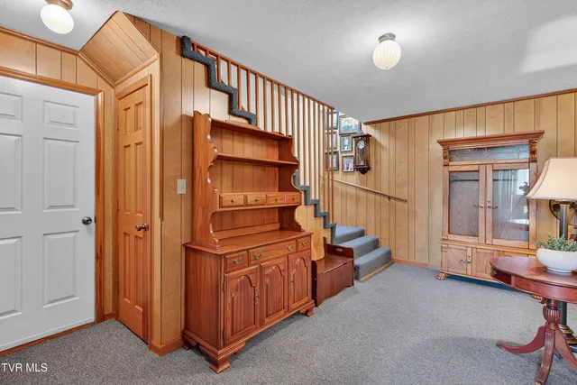 $429,000 | 22231 Sandcastle Road, Abingdon, VA 24211