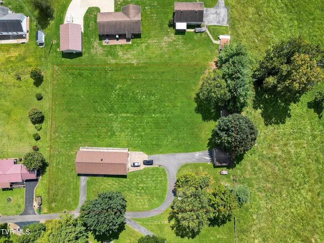 $429,000 | 22231 Sandcastle Road, Abingdon, VA 24211