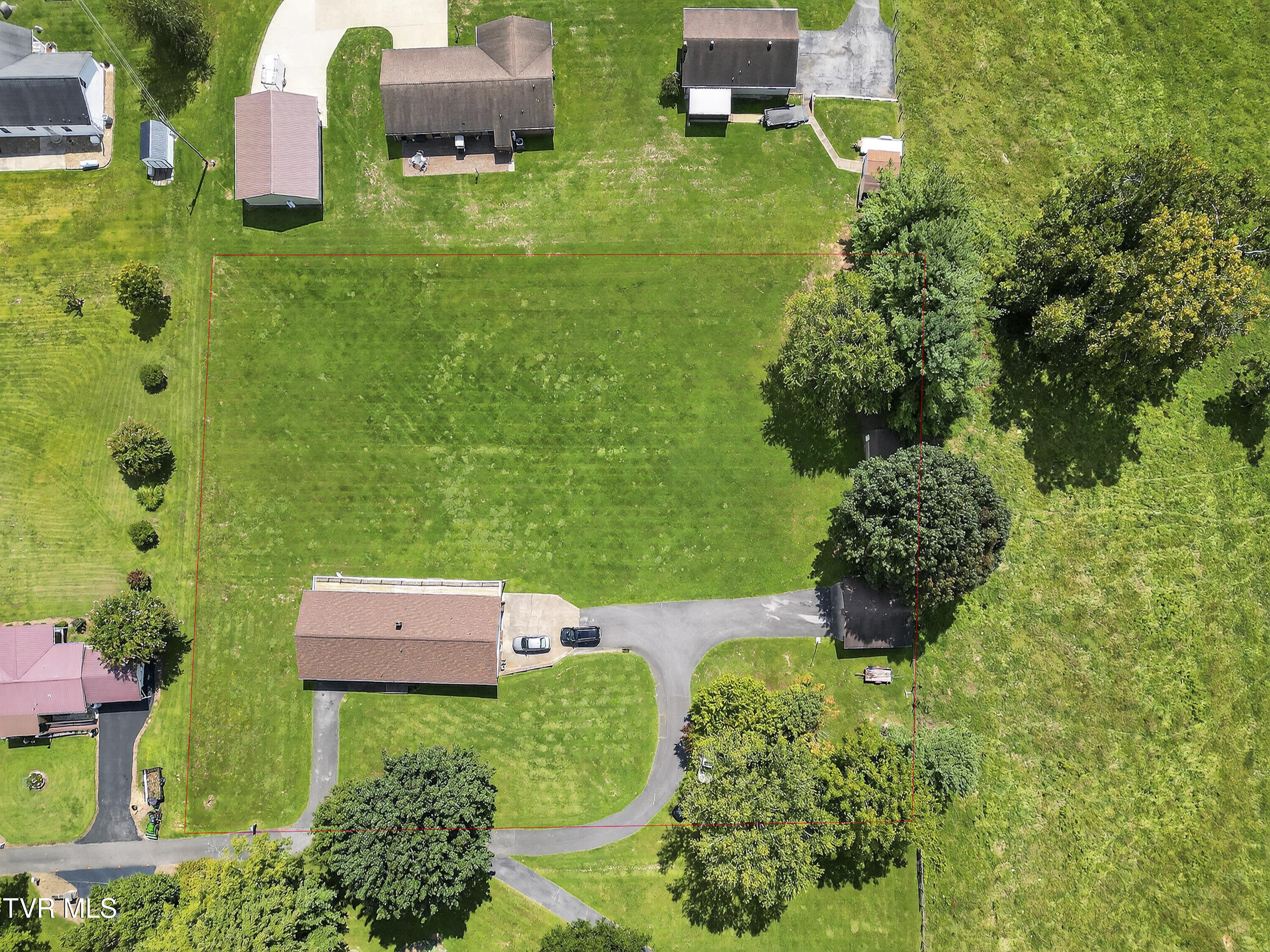 22231 Sandcastle Road Abingdon, VA 24211 - Photo 5 of 41 22231-Sandcastle-Rd-Abingdon-VA Matt-Smi