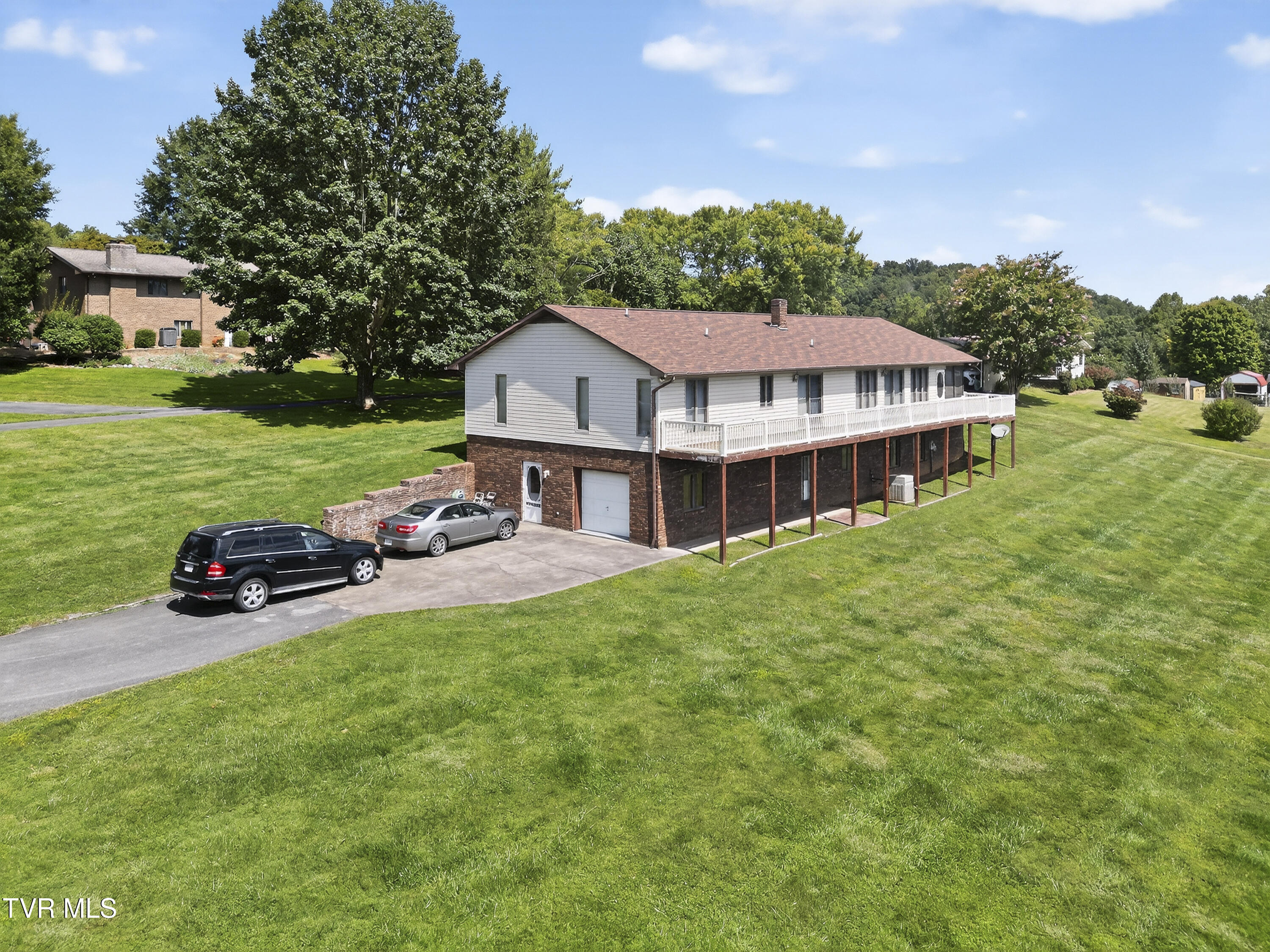 22231 Sandcastle Road Abingdon, VA 24211 - Photo 8 of 41 22231-Sandcastle-Rd-Abingdon-VA Matt-Smi