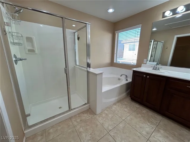 $2,100 | 10410 Timber Star Lane, Las Vegas, NV 89135