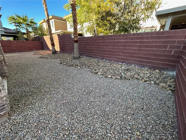 $2,100 | 10410 Timber Star Lane, Las Vegas, NV 89135