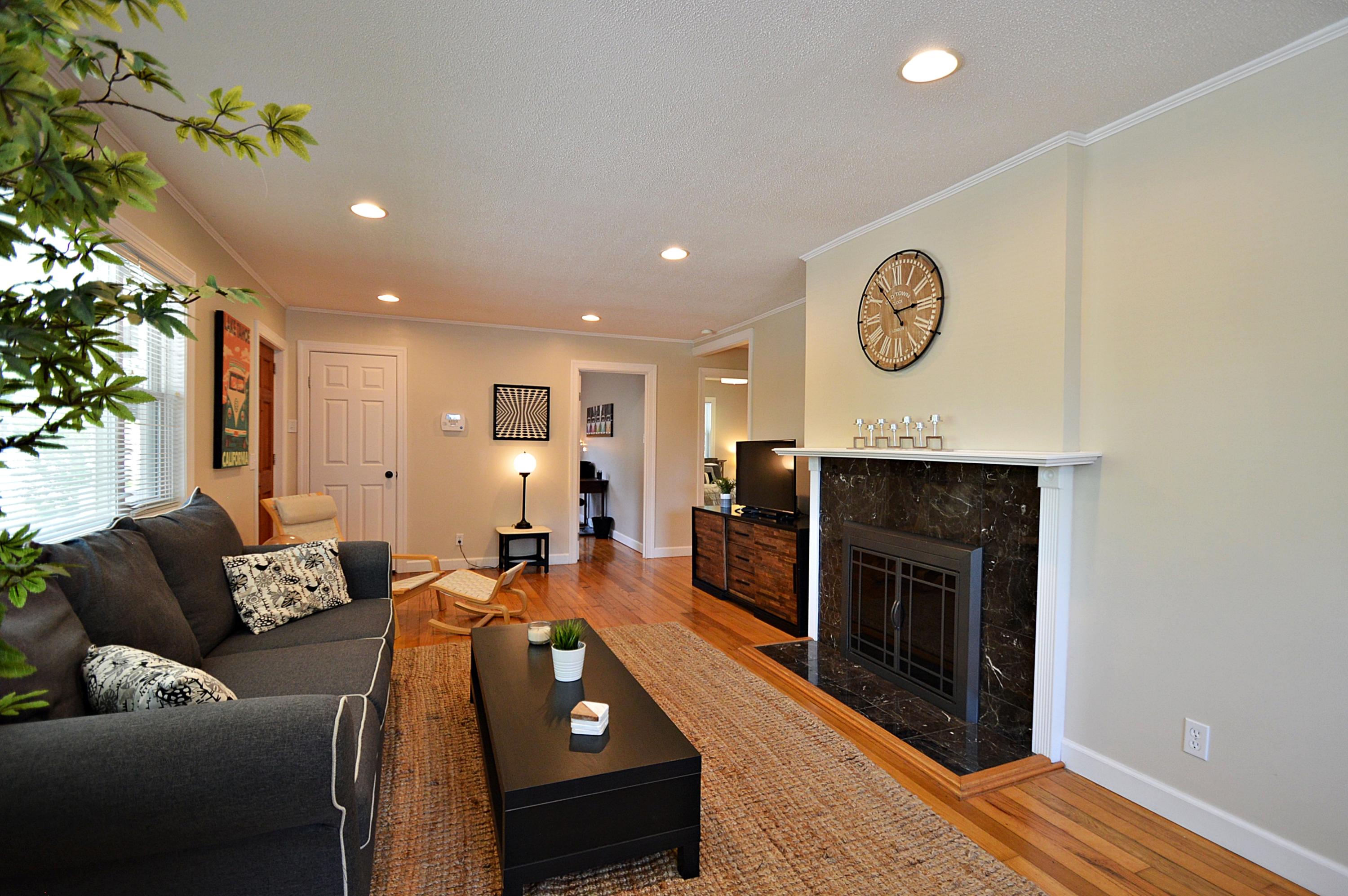 64 Outer Drive Oak Ridge, TN 37830 - Photo 10 of 29 DSC_5979_v1_current