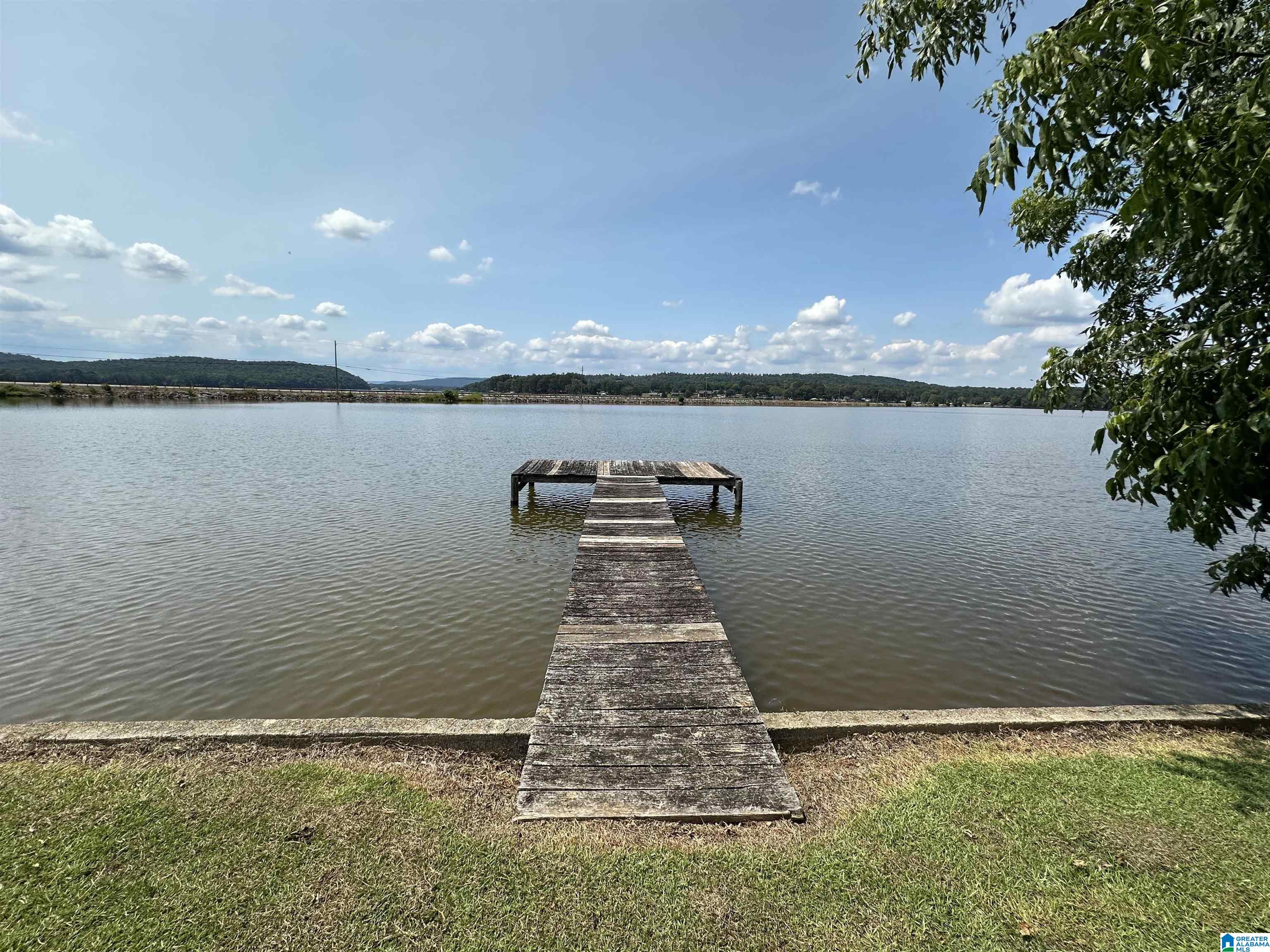 1576 Green Hills Road Ohatchee, AL 36271 - Photo 2 of 33