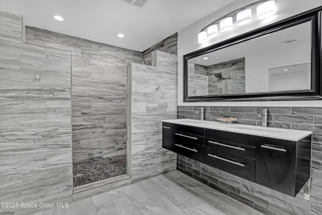 $780,000 | 241 Woody Circle, Melbourne Beach, FL 32951