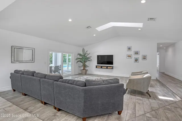 $780,000 | 241 Woody Circle, Melbourne Beach, FL 32951