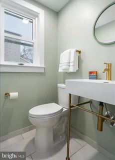 $1,300,000 | 10 Perry Street, Lambertville, NJ 08530