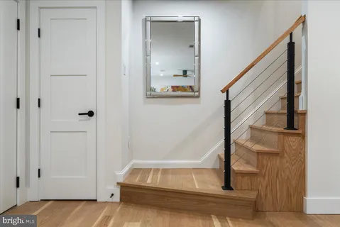 $1,300,000 | 10 Perry Street, Lambertville, NJ 08530