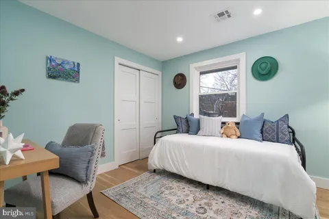 $1,300,000 | 10 Perry Street, Lambertville, NJ 08530