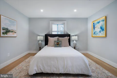 $1,300,000 | 10 Perry Street, Lambertville, NJ 08530