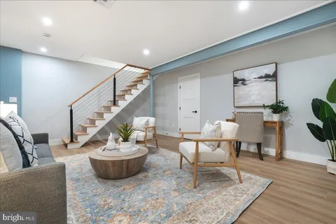 $1,300,000 | 10 Perry Street, Lambertville, NJ 08530