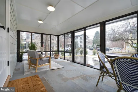 $1,300,000 | 10 Perry Street, Lambertville, NJ 08530