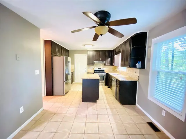 $2,100 | 4090 Riversong Drive Northwest, Suwanee, GA 30024