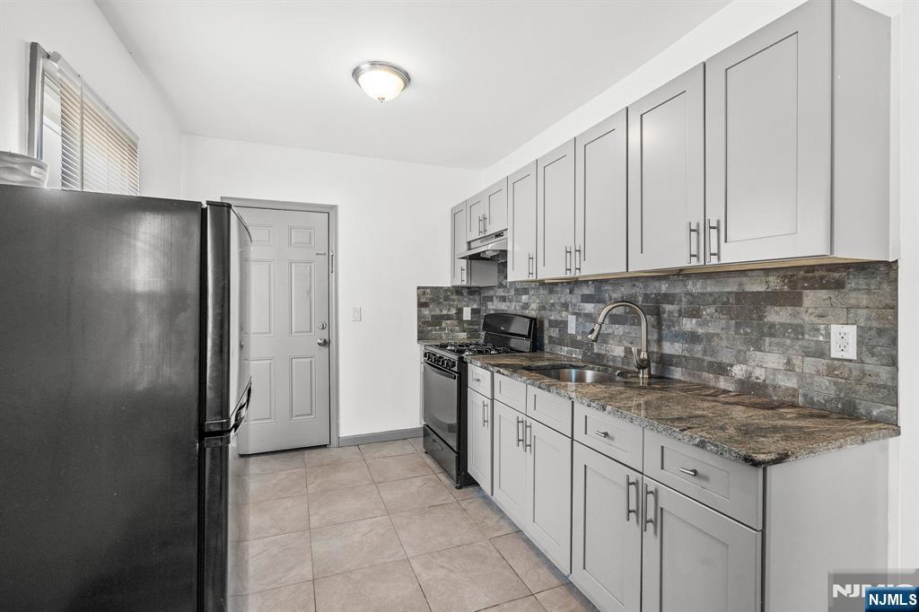 143 Valley Road, Unit 2L Montclair, NJ 07042 - Photo 8 of 20