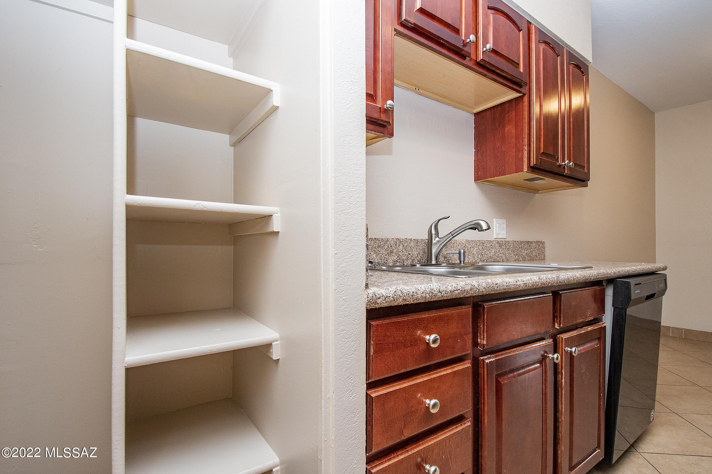3357 North Country Club Road, Unit 12 Tucson, AZ 85716 - Photo 12 of 24