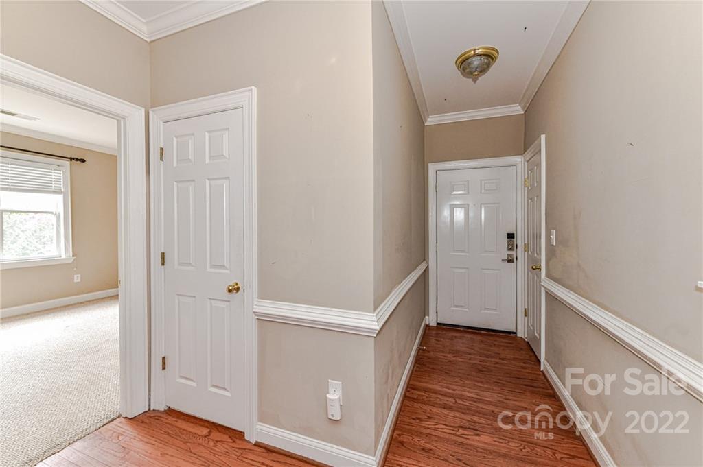 5601 Fairview Road, Unit 12 Charlotte, NC 28209 - Photo 5 of 24 Gallery Image 5